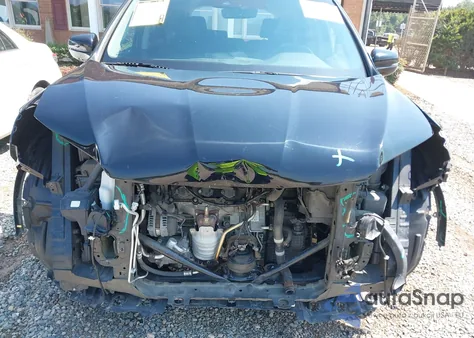 2019 Honda Pilot Touring из США, поврежденный, VIN 5FNYF6H98KB041472